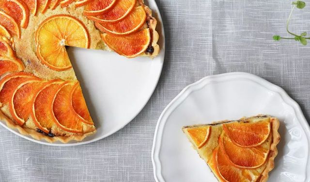Misafirlerinizi etkileyecek: Damakları çatlatacak Portakallı İtalyan Keki tarifi