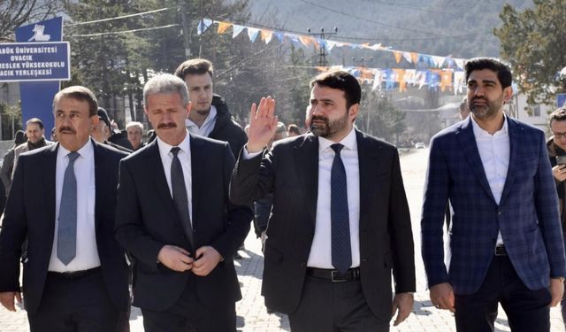 AK Parti Karabük Milletvekili Şahin, Ovacık'ta ziyaretlerde bulundu