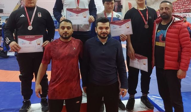 Bafra Gençlik Merkezi sporcusu Kerem Yılmaz, Türkiye Şampiyonası'na katılacak