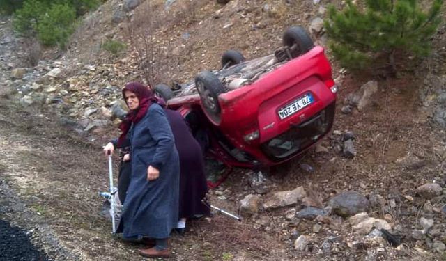 Karabük'te devrilen otomobildeki biri çocuk 3 kişi yaralandı