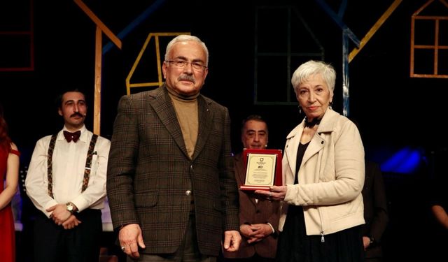 Ordu Büyükşehir Belediyesi Karadeniz Tiyatrosu 60. yılını kutluyor