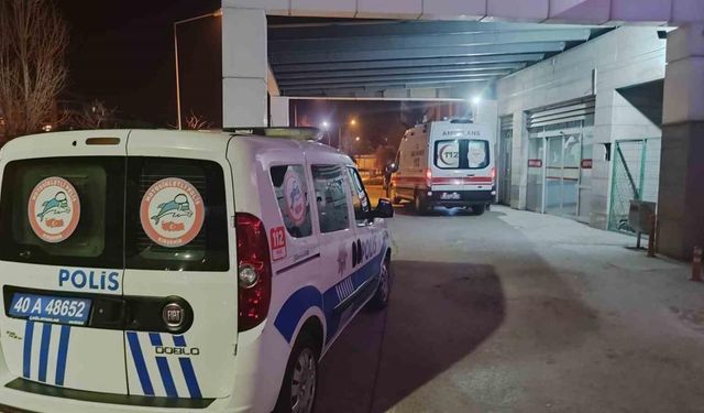 Kırşehir’de çevreye rahatsızlık veren kişileri uyaran bekçi göğsünden bıçaklandı