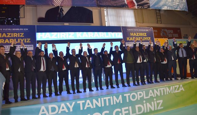 Çorum'da AK Parti'den gövde gösterisi: İşte Belediye Başkan adayları