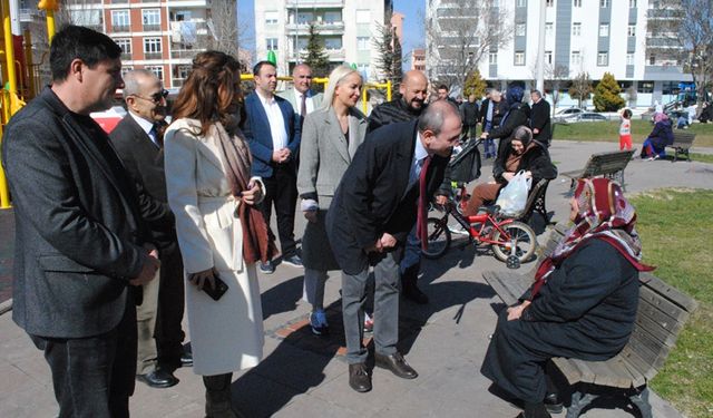 Çorum'da seçim rüzgarı: CHP'nin yıldızı Çöphüseyinoğlu Gülebibey'de parladı