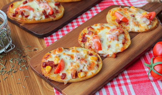 Herkesin bayıldığı Patates Pizzası tarifi: Hızlı, kolay ve çok lezzetli