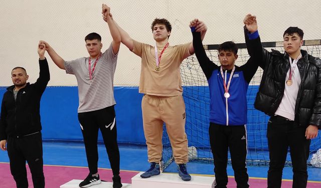 Osmancıklı güreşçiler Türkiye şampiyonasına katılacak