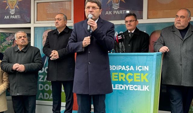 Adalet Bakanı Tunç, Bartın'da seçim irtibat bürosu ziyaretinde konuştu: