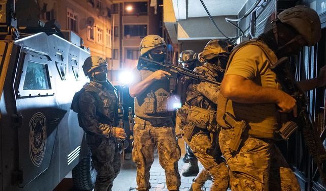 Çorum'da 'Narkoçelik-14' operasyonu: Zehir tacirleri tek tek yakalandı!