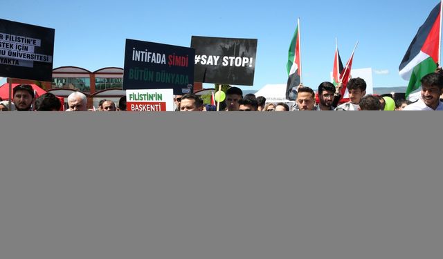 Kastamonu Üniversitesi öğrencileri İsrail'in Gazze saldırılarına karşı yürüdü