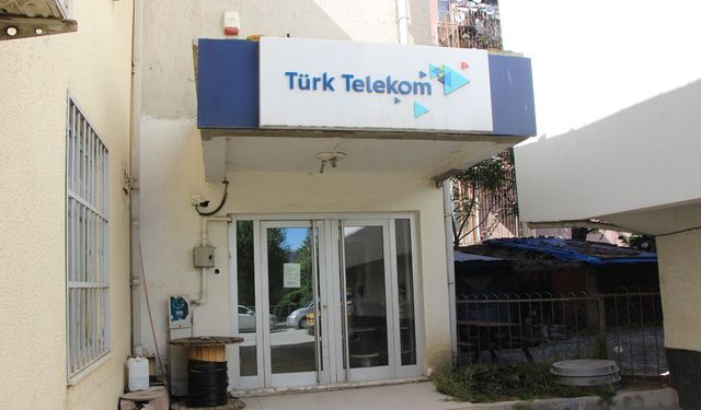 Türk Telekom kapısına kilit vurdu, vatandaşlar mağdur oldu!