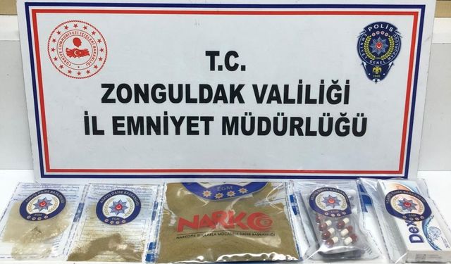 Zonguldak'ta "dur" ihtarına uymayan araçta uyuşturucu ele geçirildi, 2 zanlı gözaltına alındı