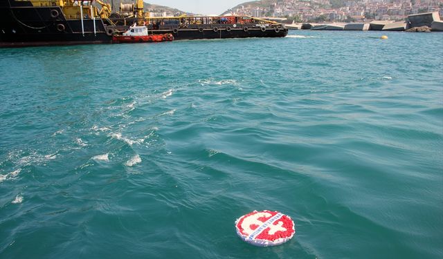 Denizcilik ve Kabotaj Bayramı'nda batık gemi Kafkametler'in hayatını kaybeden personeli anıldı