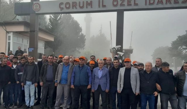 Çorum'da işçileri ayağa kalktı! Özel İdare önünde "Geçinemiyoruz" eylemi!