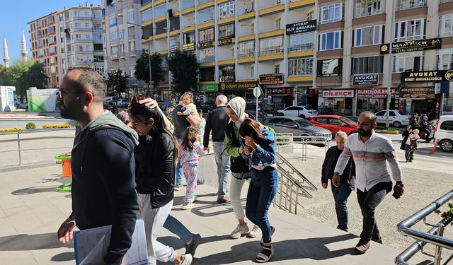 Çorum'da hırsızlar yakayı ele verdi: Evden ziynet eşyası çalan iki kadın tutuklandı