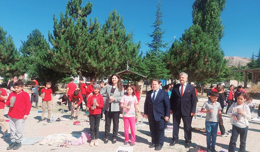 Boğazkale'de İlköğretim Haftası kutlandı
