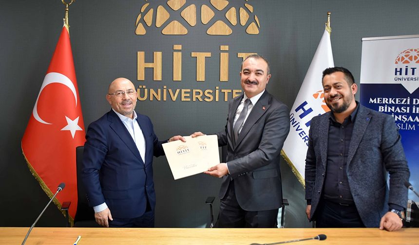 Hitit Üniversitesi'nde eğitimin geleceği inşa ediliyor: Kuzey Kampüsü ikmal inşaatı yer teslimi yapıldı