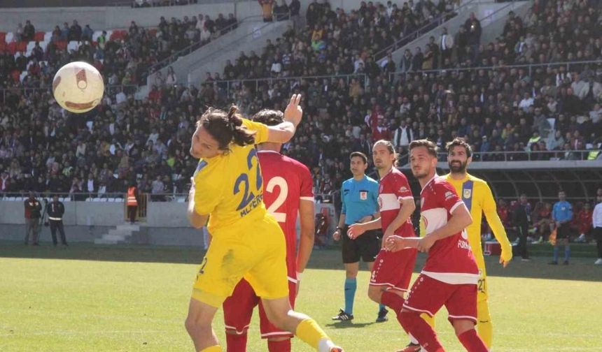 TFF 2. Lig: Karaman FK: 2 - Belediye Derincespor: 0