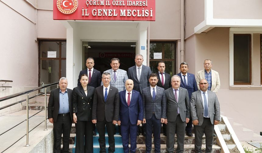 Vali Zülkif Dağlı’dan yeni İl Genel Meclisi Başkanı Muhammed Fatih Temur’a tebrik ziyareti