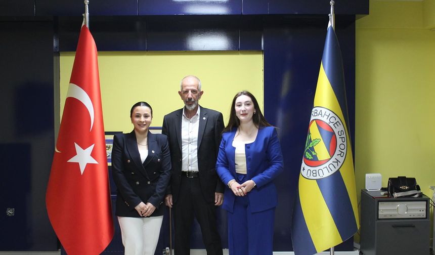 Çorum Fenerbahçeliler Derneği'nde Cumhur Sevinç yeniden başkan seçildi