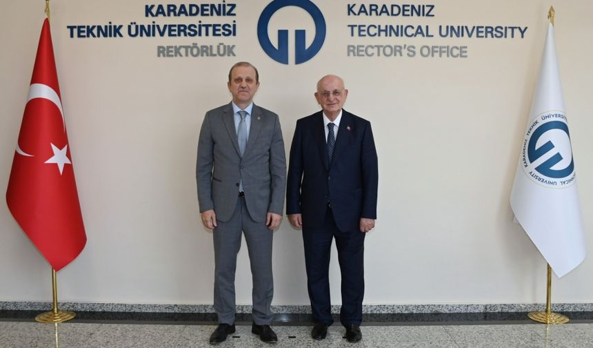 Eski TBMM Başkanı Kahraman'dan KTÜ Rektörü Prof. Dr. Çuvalcı'ya ziyaret