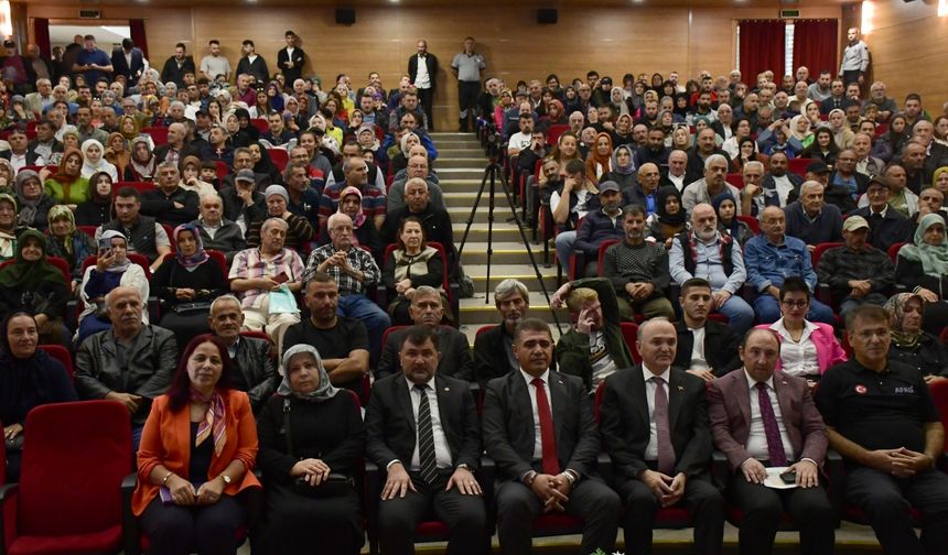 Düzce'de afetzedeler için yapımı tamamlanan TOKİ konutları için kura çekildi